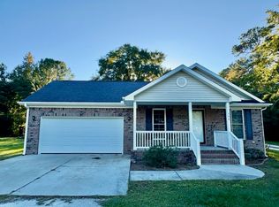 599 Calabash Rd NW, Calabash, NC 28467