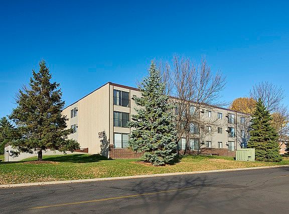 3rd image of 1045 Hiawatha Ave APT 307