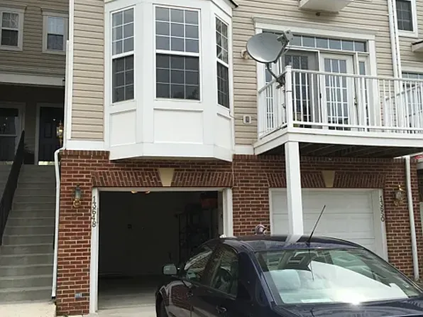 13648 Salk St, Herndon, VA 20171