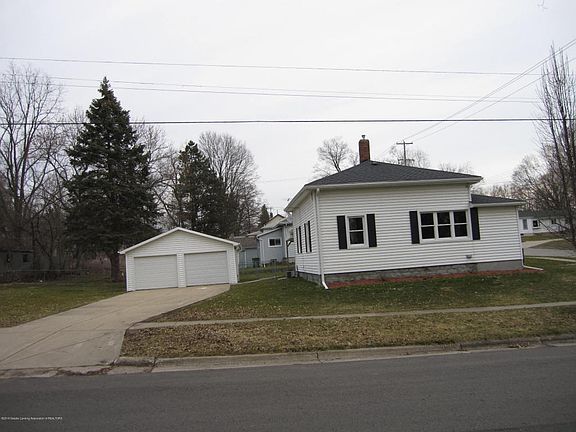 3rd image of 201 Ingersoll St