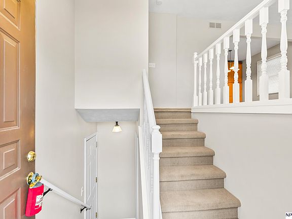 4th image of 9340 Pratt Cir