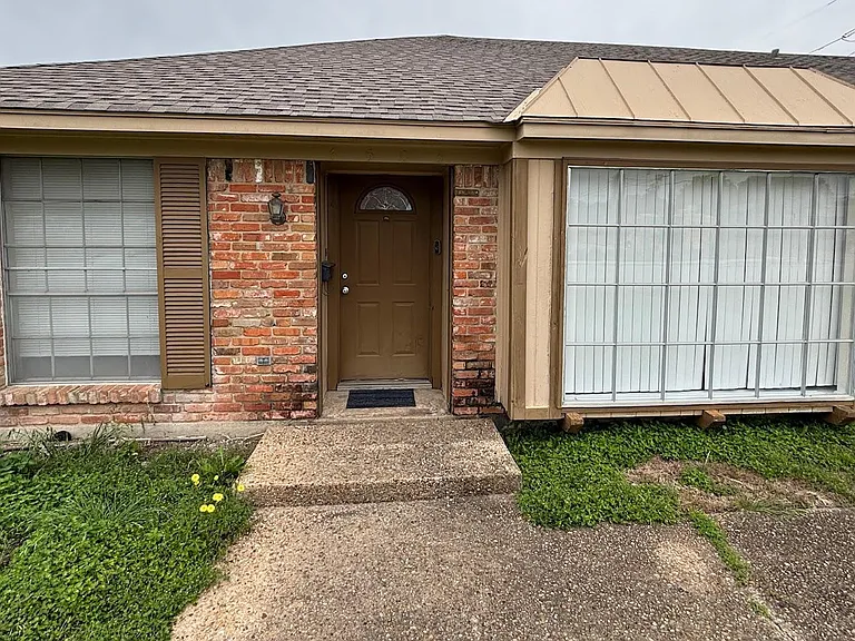 6503 Dunn Dr — Photo 1