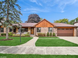 9104 McVicker Ave, Morton Grove, IL 60053