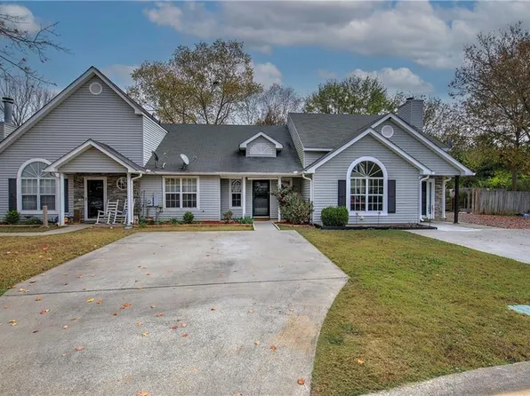 13 Oxford Ct, Cartersville, GA 30121