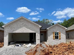 772 McIntyre St, Bowling Green, KY 42101