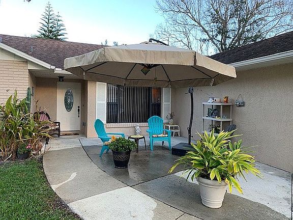 3rd image of 5961 Penrose Ct