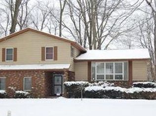 2426 Audubon Rd, Akron, OH 44320