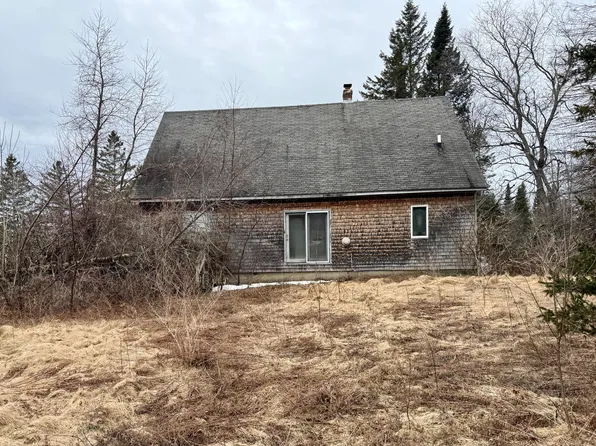 82 Taber Lane, Corinth, ME 04427