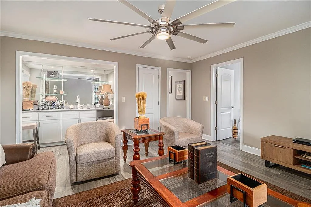 4181 Liffey Ln — Photo 1