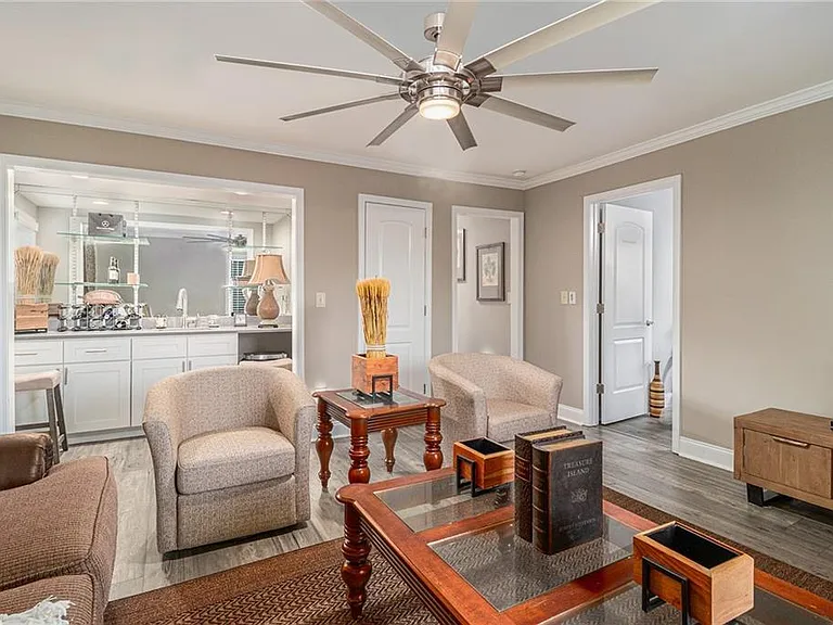 4181 Liffey Ln — Photo 1