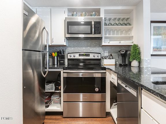 4th image of 2000 Prospector Ave #211