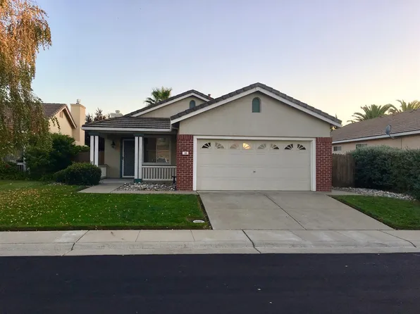 105 Pennell Ct, Roseville, CA 95747