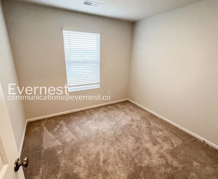 4033 Highland Ave — Photo 11