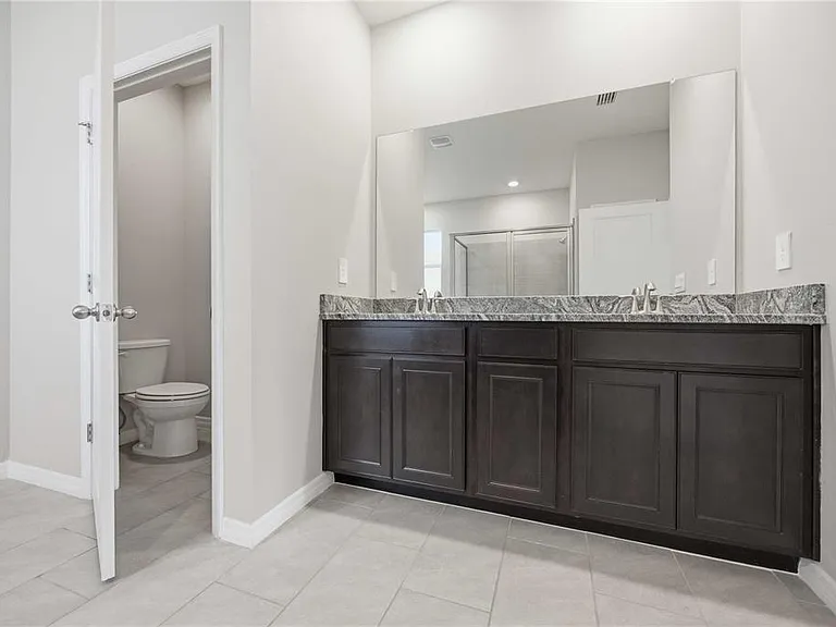 5719 Woodland Sage Dr — Photo 35