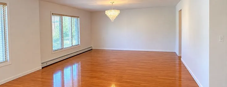 3 bed, $2,900 — Photo 2
