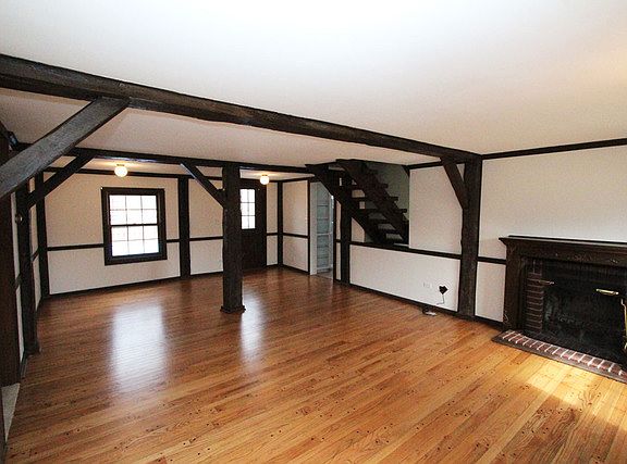 5th image of 21386 W Pepper Dr