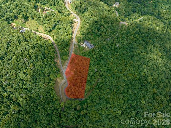 3rd image of 1394 Daydream Rdg