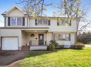 851 Rayhon Ter, Rahway, NJ 07065