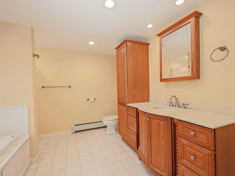 55 Holbrook Hill Rd — Photo 41