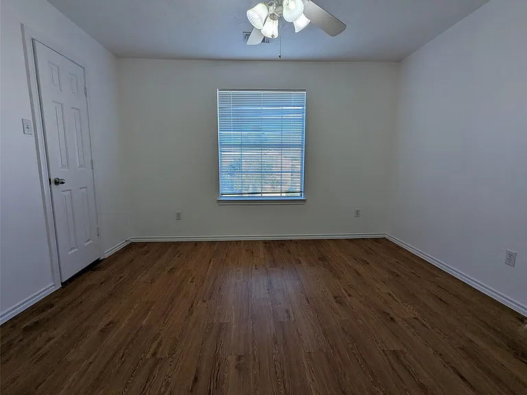 16515 Beckland Ln — Photo 13