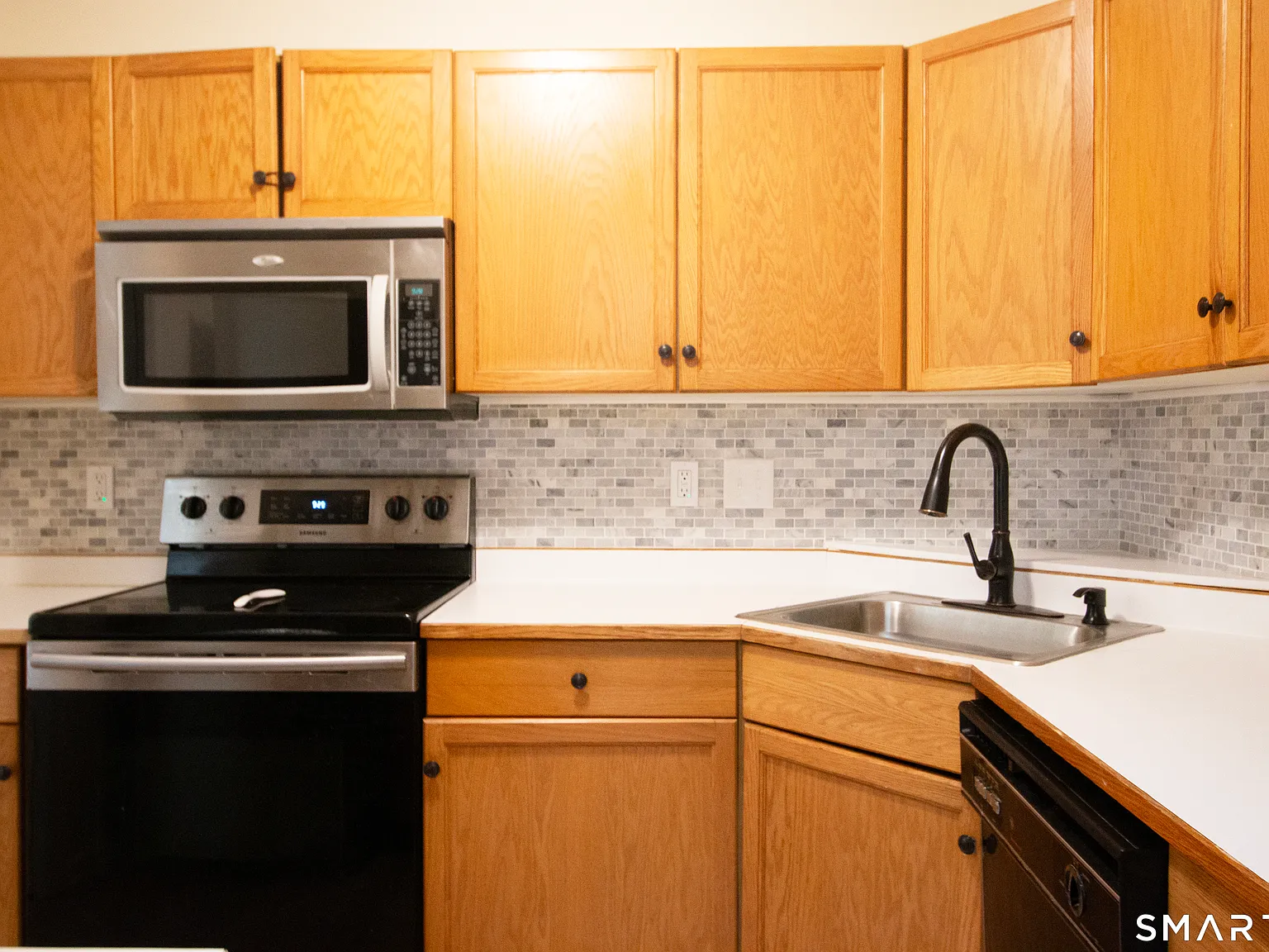 3 bed, 2.5 bath, 1567 sqft, $3,000 — Photo 4