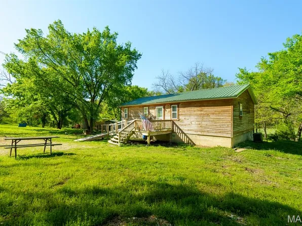 132 Tara Ln, Steelville, MO 65565