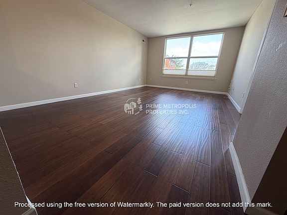 3rd image of 8400 Oceanview Ter APT 101