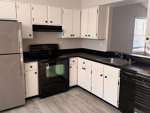 2nd image of 103 S Edgewater Dr #103