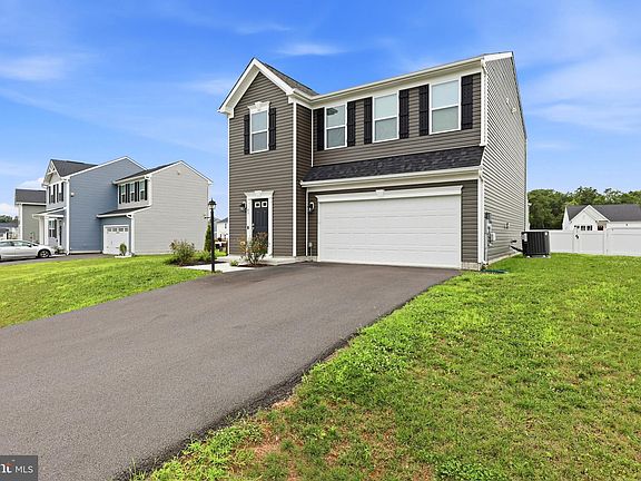 3rd image of 89 Ramshorn Rd