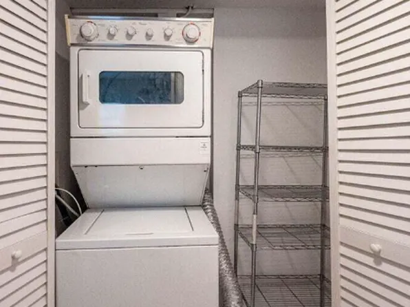 1900 S Kanner Hwy APT 5-107, Stuart, FL 34994