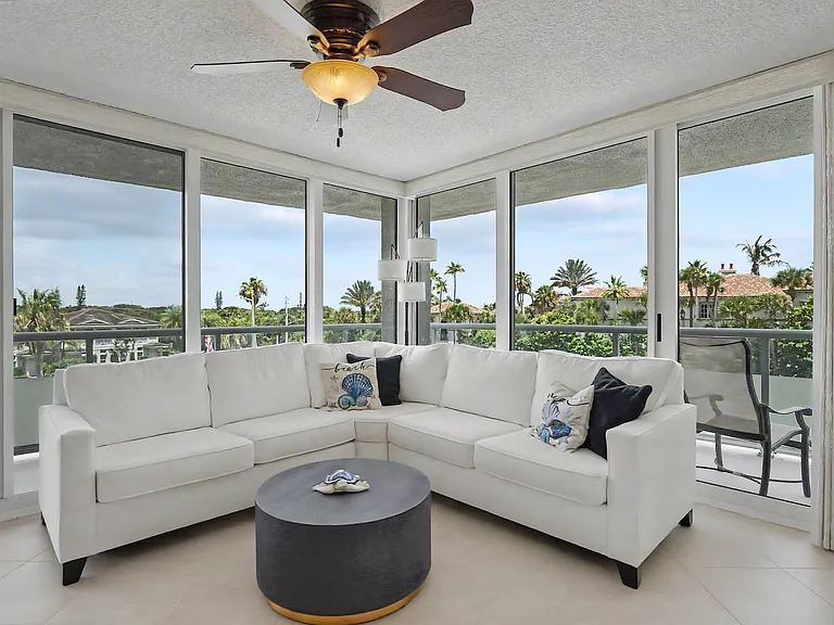 3554 Ocean Dr #302S — Photo 8