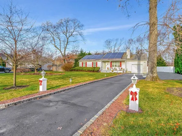 93 Carlton Drive, Shirley, NY 11967