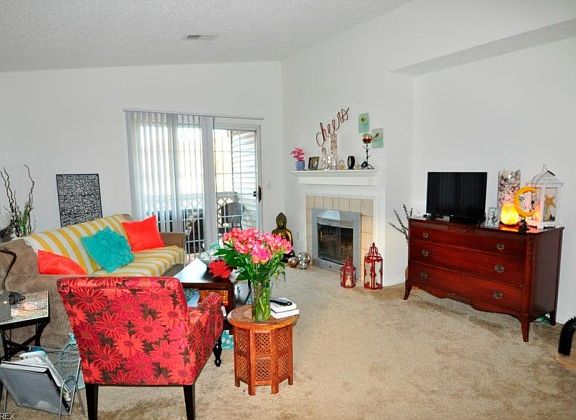 2nd image of 1501 Westford Cir APT 201