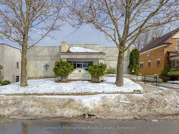 2nd image of 96 Dunbar Rd S