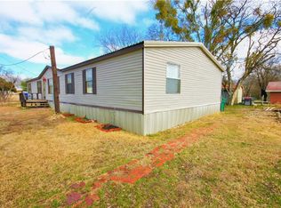 201 McBride St, Lone Oak, TX 75453