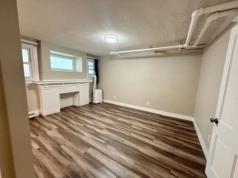1575 Gaylord St #9 — Photo 7