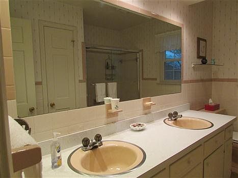 1st image of 5117 Hillcrest Ln