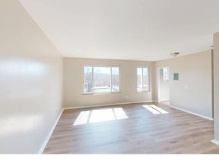 4209 Dix St NE #102, Washington, DC 20019