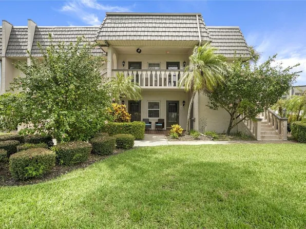 901 Cordova Grn, Seminole, FL 33777