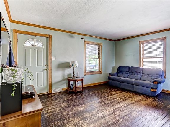 5th image of 4119 Arcadia Blvd