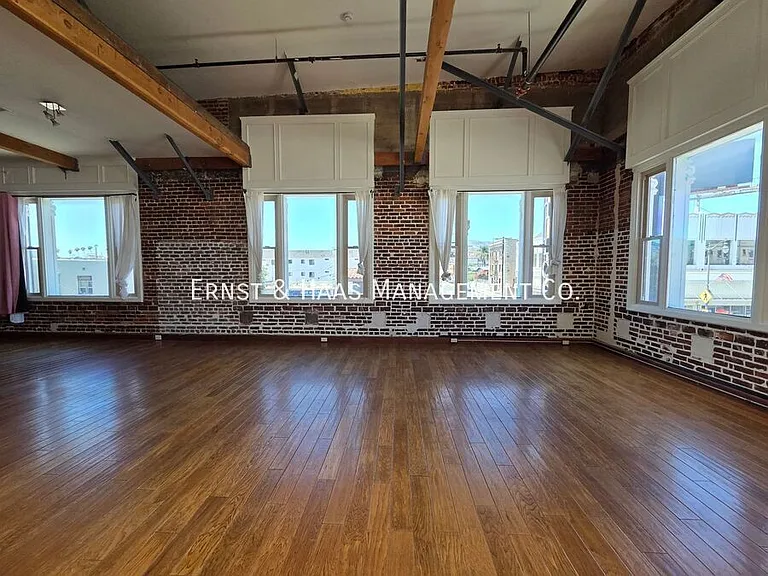 800 S Pacific Ave #205 — Photo 11