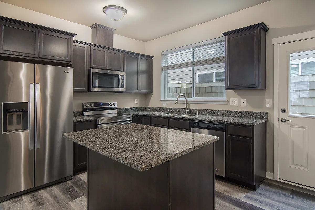 Building Photo - 284 B St #102