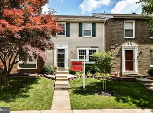 10409 Graystone Ct, Oakton, VA 22124