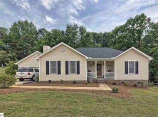 319 Home Place Dr, Easley, SC 29640