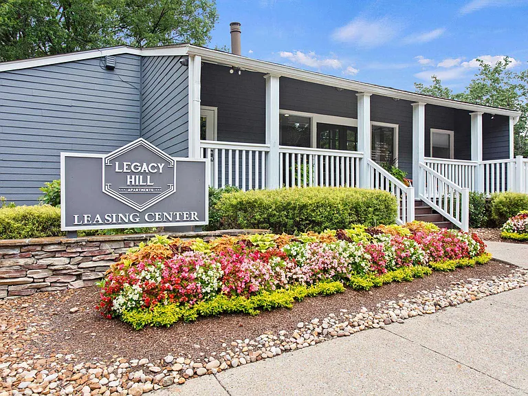 Legacy Hill — Photo 35