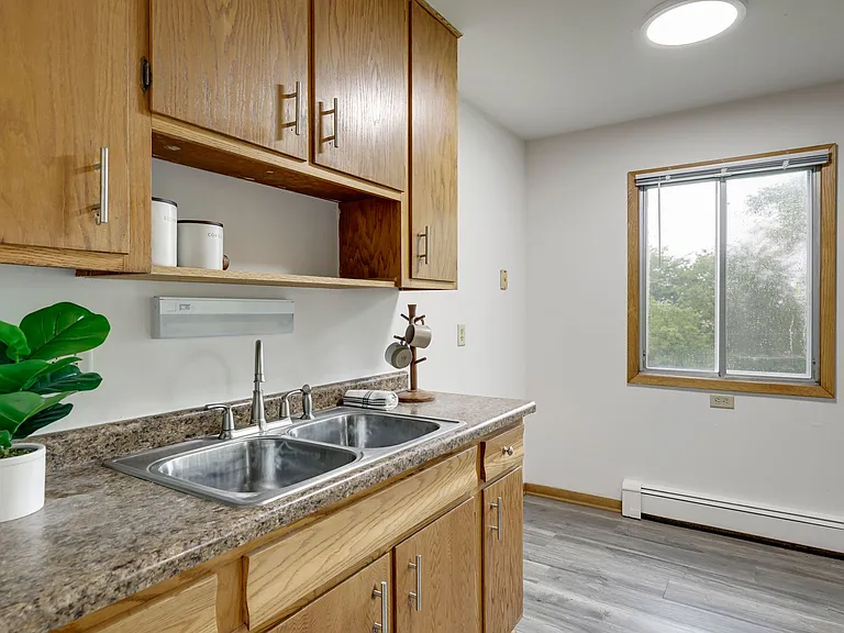 St. Croix Crossings Apartments — Photo 7