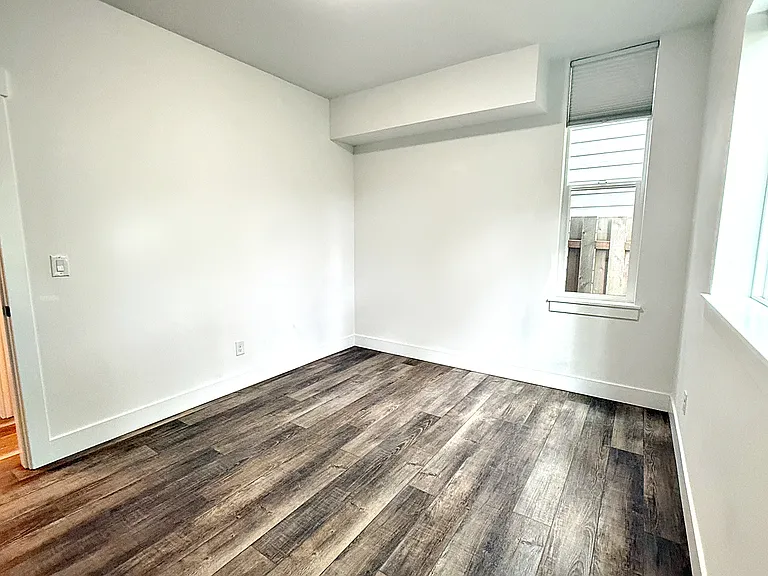 4209 SE 80th Ave — Photo 8