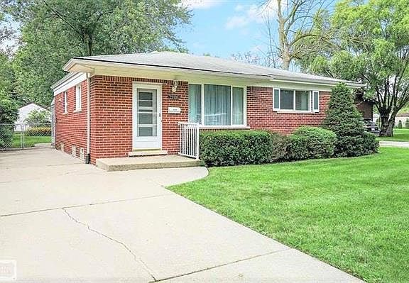 2nd image of 29705 Elmgrove St