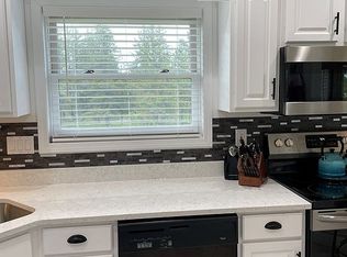 11 Red Fox Trl, Marquette, MI 49855