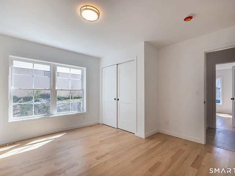 330 Pleasantview Ave #1 — Photo 13